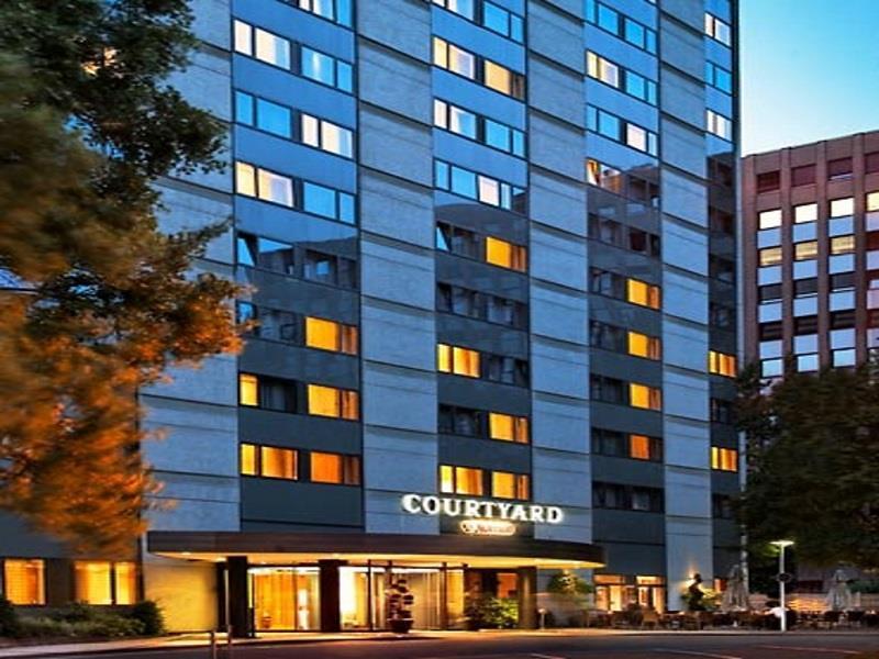 Courtyard By Marriott Duesseldorf Seestern Exterior foto