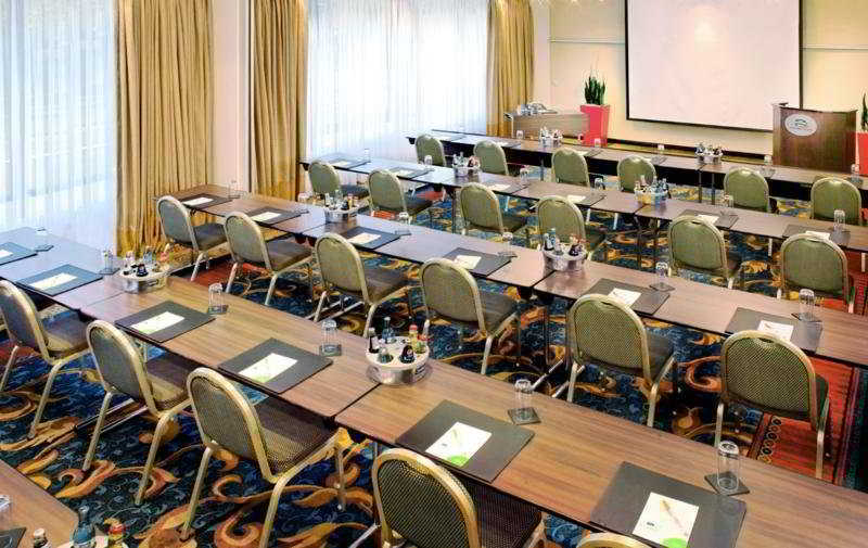 Courtyard By Marriott Duesseldorf Seestern Exterior foto